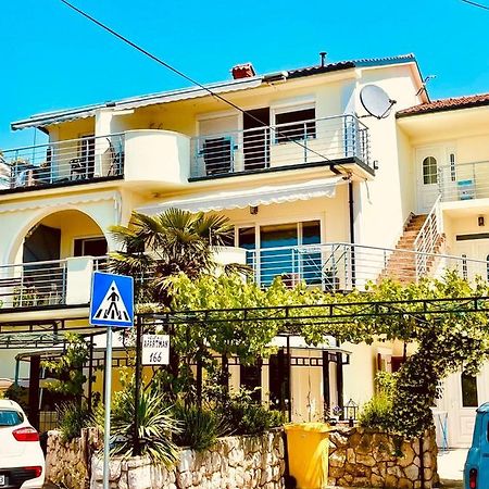 Velebit Apartments Dramalj Luaran gambar